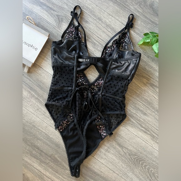 For Love and Lemons Caprice Polka Dot Floral Strappy Teddy Lingerie Bodysuit 38D - Picture 12 of 16